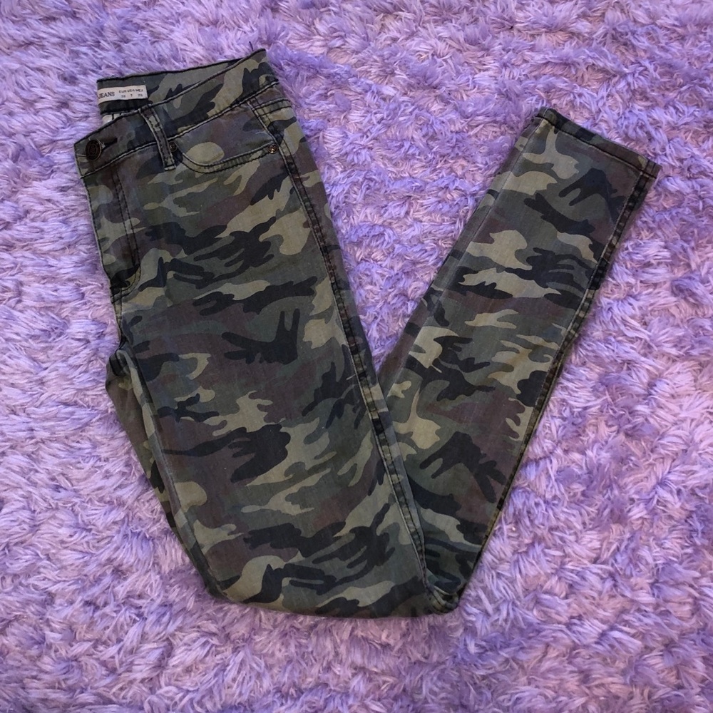 Lolo camo jeans